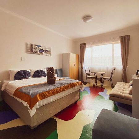 All African Colours Guesthouse Swakopmund Εξωτερικό φωτογραφία